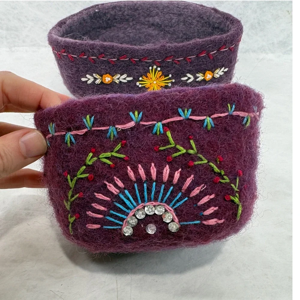 Handmade Felted Wool Embroidered Bowls Purple Boho Trinket Dish Lot of 2 7/31